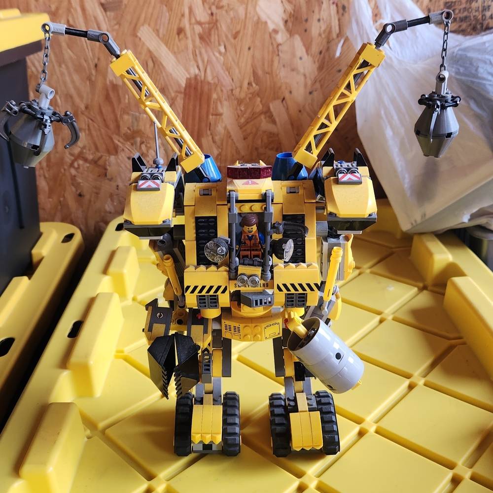 Lego Yellow and Black Construction Mech Set